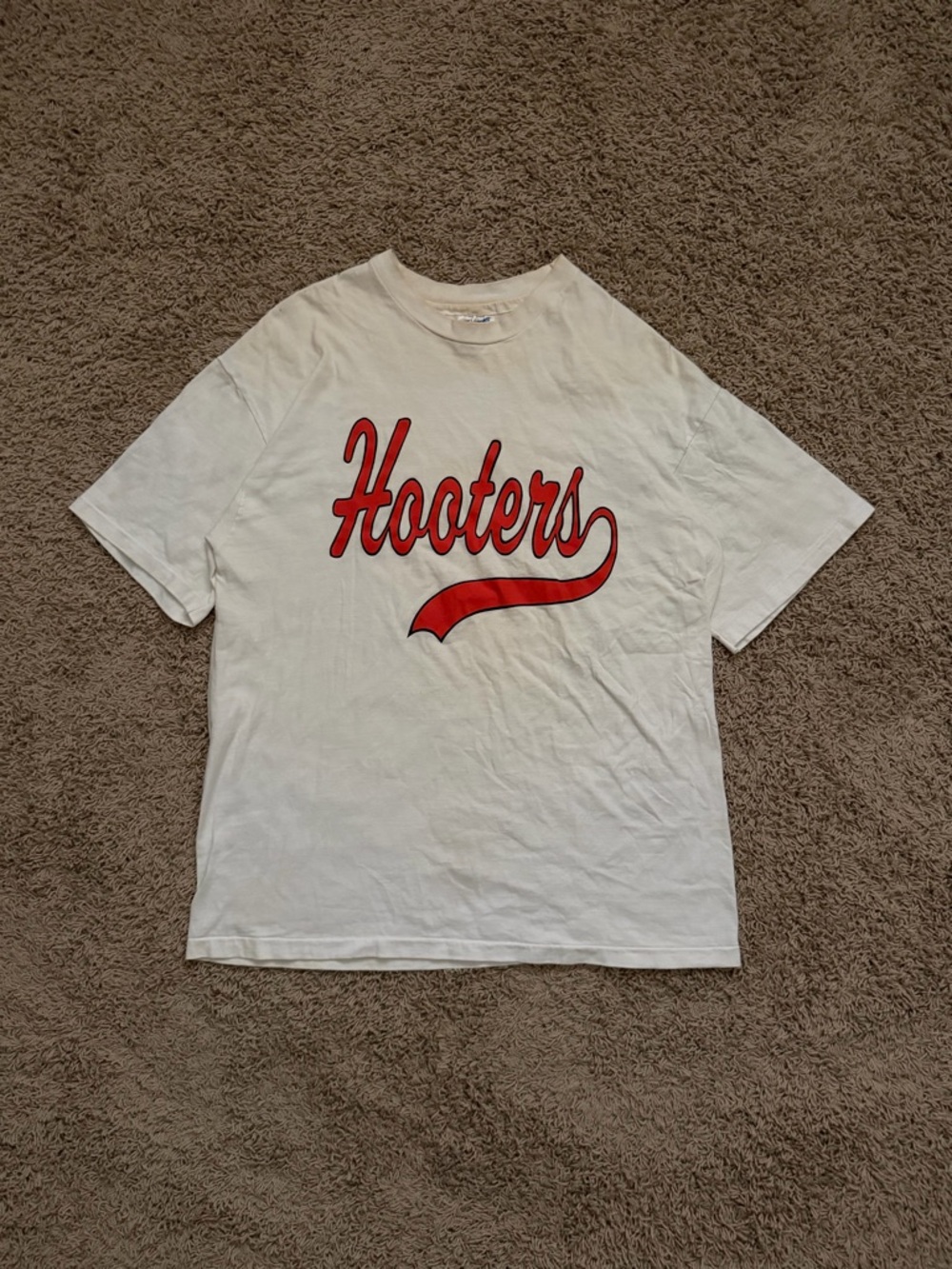 Vintage 90s Original Cursive HOOTERS Single Stitch Beefy White T Shirt RARE USA